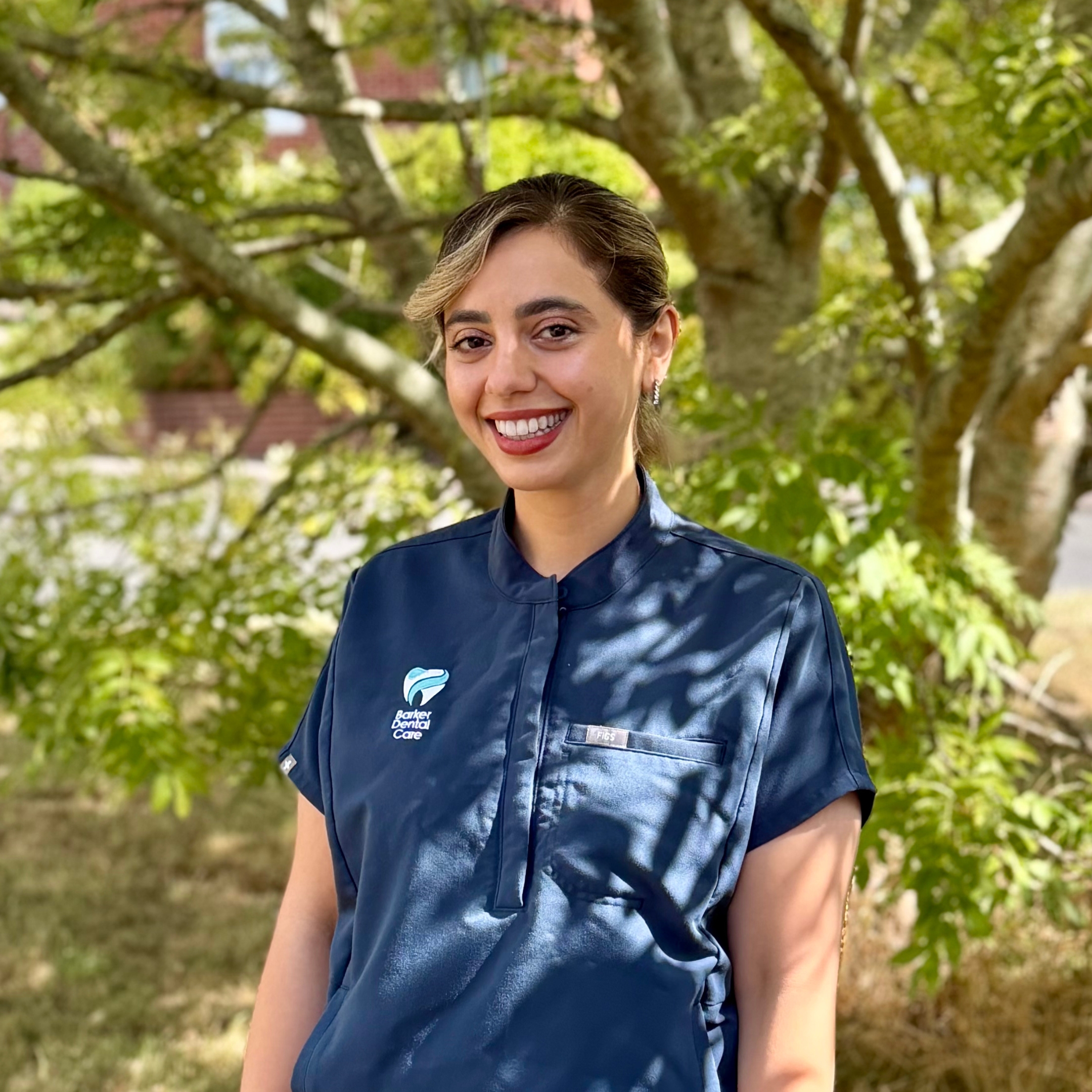 Dr Zohreh Zare